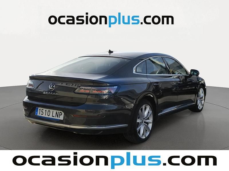 Usado VW Arteon Elegance 150 CV (110 kW) 2021 Gris Berlina