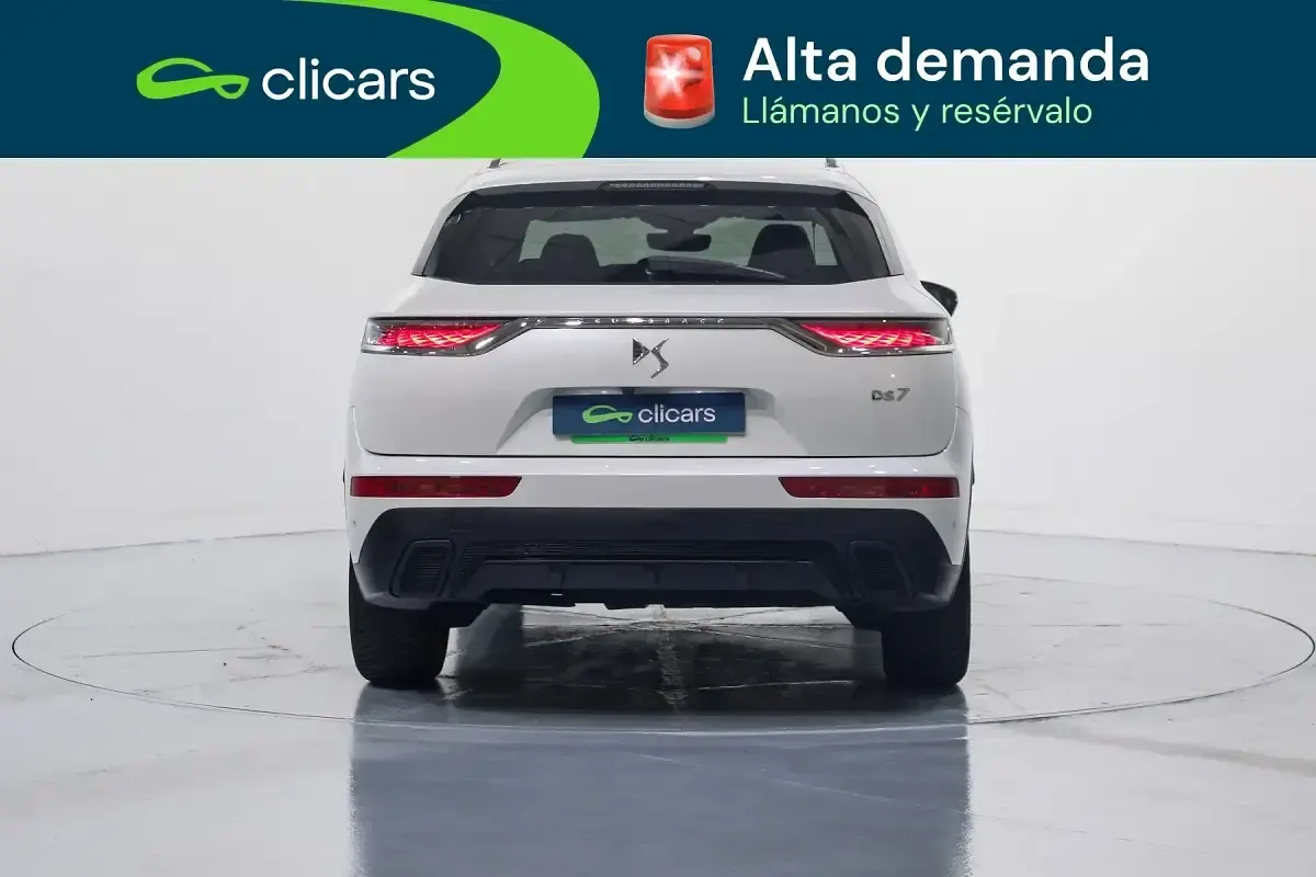 Usado DS Automobiles DS7 Crossback So Chic 130 CV (95 kW) 2019 Blanco SUV