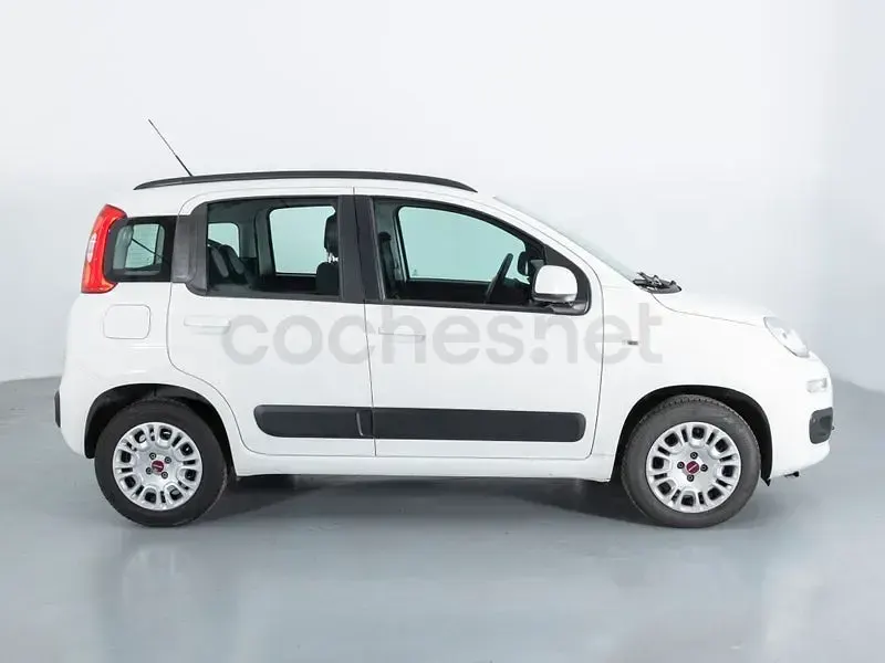 Usado Fiat Panda Lounge 69 CV (50 kW) 2020 Blanco Utilitario