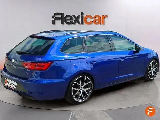 Usado Seat Leon FR 180 CV (132 kW) 2017 Azul