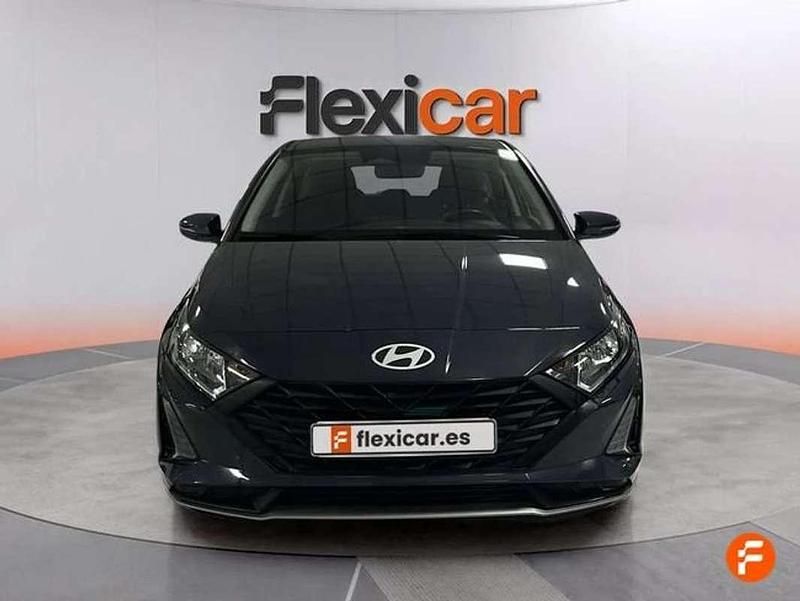 Usado Hyundai i20 84 CV (61 kW) 2024 Azul Utilitario