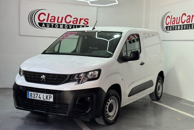 Blanco Usado 2020 Peugeot Partner Premium Monovolumen | 9834 € (Precio justo) - Imagen 1/4