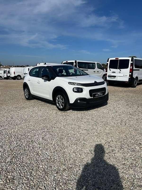 Usado Citroën C3 Feel 75 CV (55 kW) 2019 Blanco Utilitario