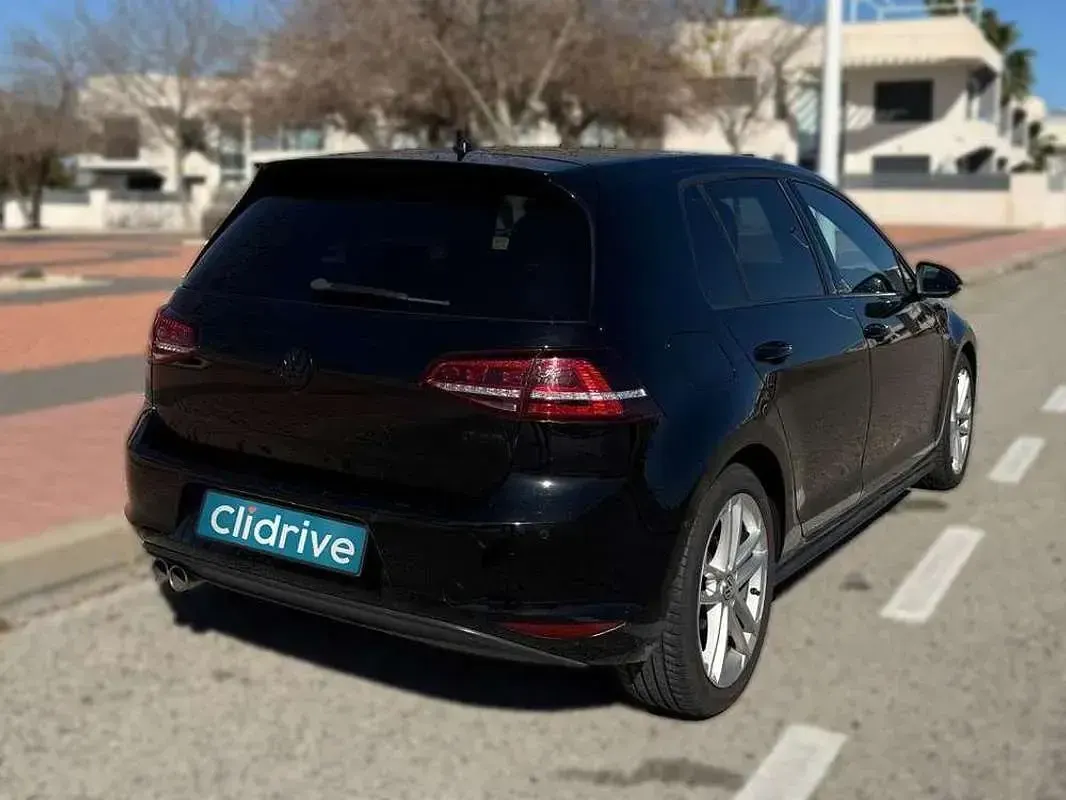 Usado VW Golf VII GTD 184 CV (135 kW) 2016 Negro Utilitario