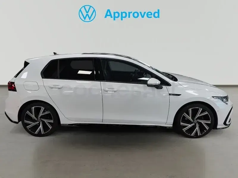 Usado VW Golf VII R-line 150 CV (110 kW) 2021 Blanco Utilitario