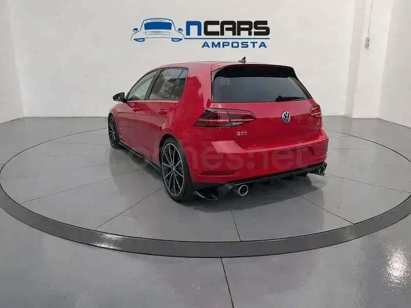 Usado VW Golf VII GTI 290 CV (213 kW) 2019 Rojo Berlina