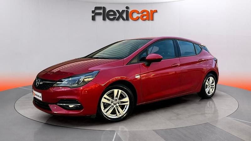 Usado Opel Astra GS Line 131 CV (96 kW) 2020 Rojo Utilitario