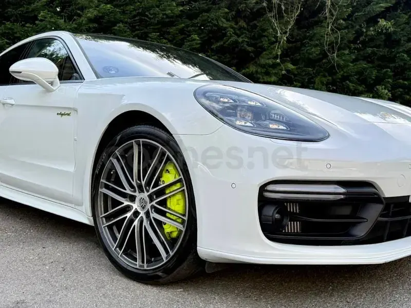 Usado Porsche Panamera 4 E-Hybrid 462 CV (339 kW) 2017 Blanco Utilitario