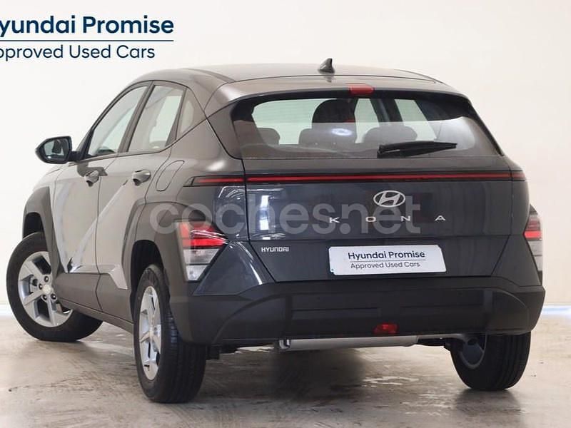 Usado Hyundai Kona 120 CV (88 kW) 2023 Ecotronic gray SUV