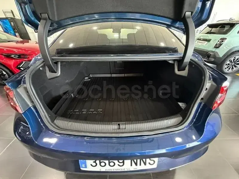 Usado Renault Talisman Initiale 160 CV (117 kW) 2019 Azul Berlina