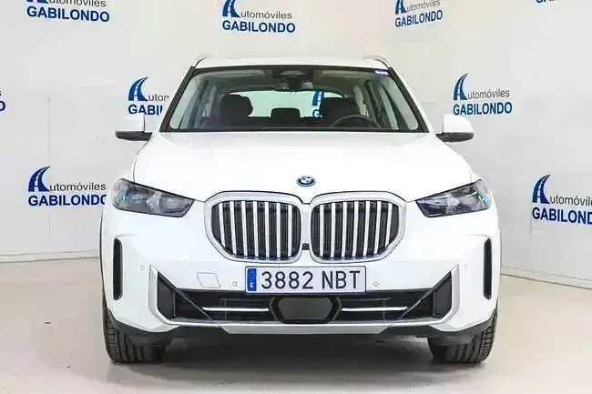 Usado BMW X5 Comfort Edition 489 CV (359 kW) 2025 Blanco SUV