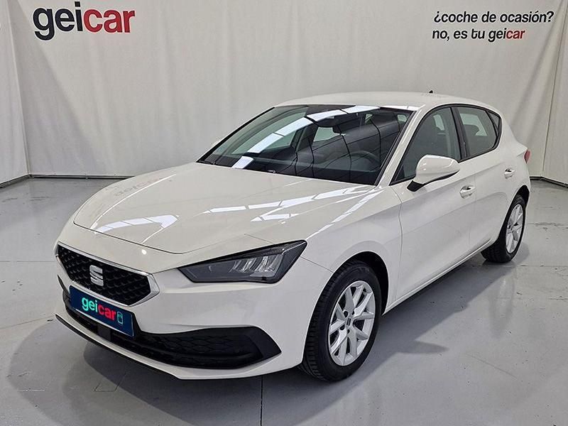 Usado Seat Leon Style 116 CV (85 kW) 2024 Blanco Berlina