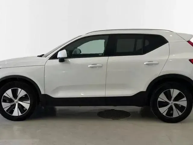 Usado Volvo XC40 Core 163 CV (119 kW) 2025 Todoterreno SUV