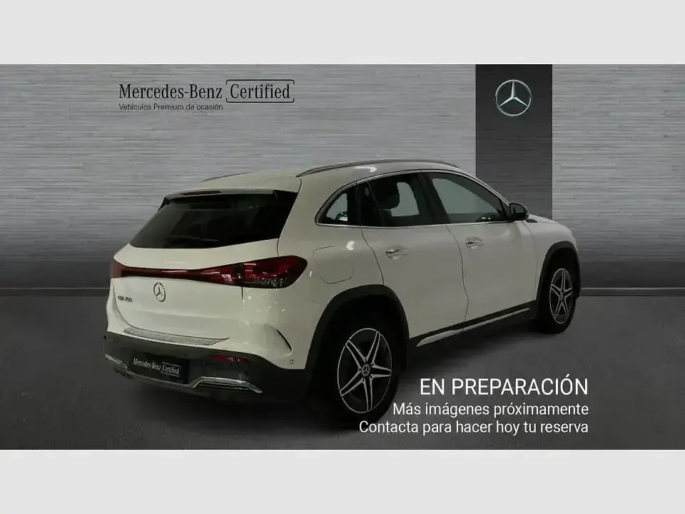 Usado Mercedes EQA250 139 kW (190 CV) 2022 Blanco SUV