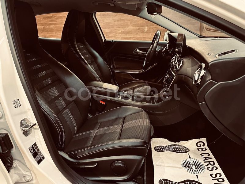 Usado Mercedes GLA200 150 HP (110 kW) 2020 Branco SUV