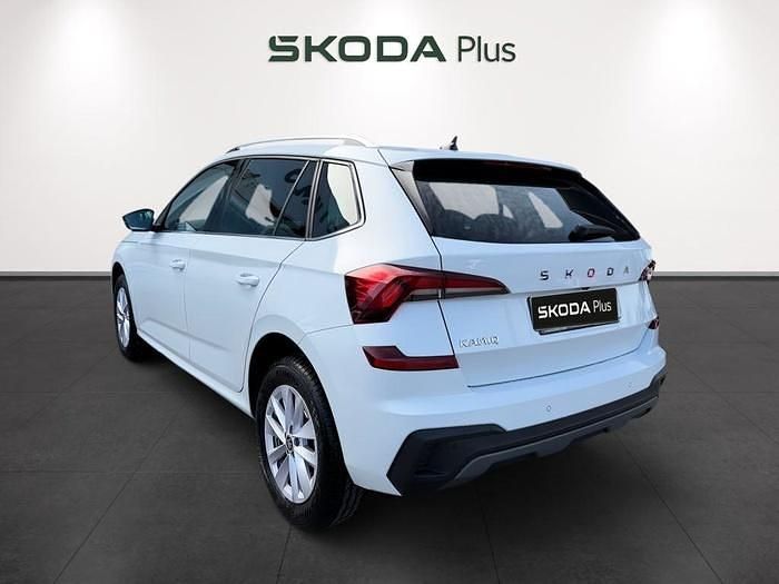 Usado Skoda Kamiq Selection 115 CV (84 kW) 2025 Blanco SUV