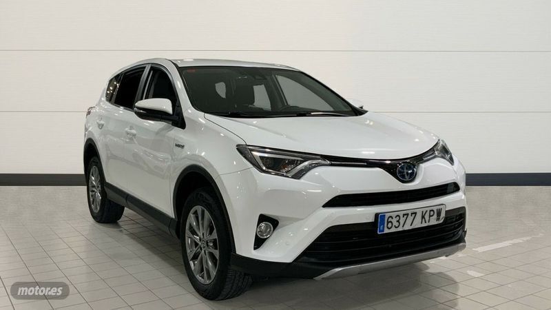 Blanco Usado 2018 Toyota RAV4 Advance SUV | 24.500 € (Super precio) - Imagen 1/4