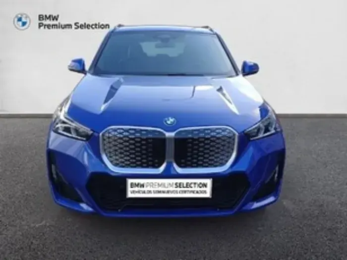 Usado BMW iX1 Comfort Edition 150 kW (204 CV) 2026 Azul SUV
