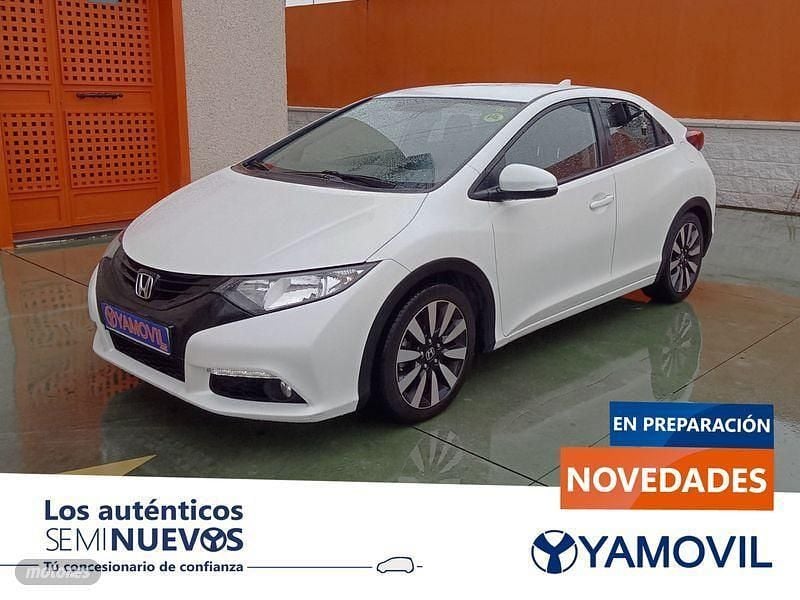 Blanco Usado 2014 Honda Civic Lifestyle Berlina | 12.950 € (Un poco caro) - Imagen 1/4