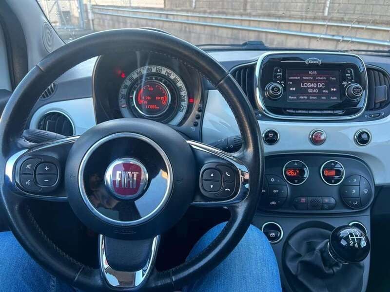 Usado Fiat 500 Lounge 69 CV (50 kW) 2018 Blanco Utilitario