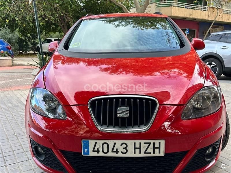 Rojo Usado 2014 Seat Altea XL Style Monovolumen | 7100 € (Precio justo) - Imagen 1/4