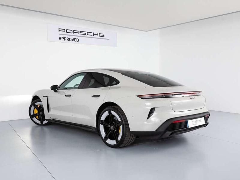 Usado Porsche Taycan Turbo S 700 kW (952 CV) 2024 Gris Berlina