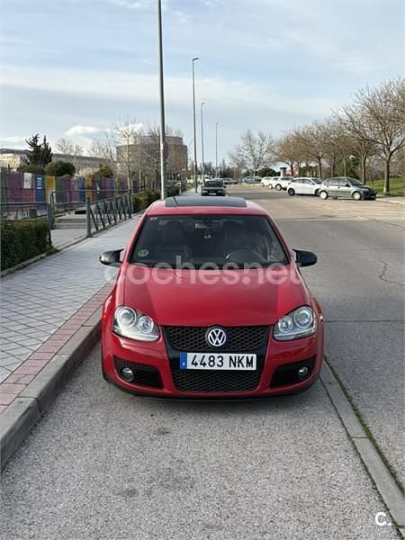 Usado VW Golf IV GTI 200 CV (147 kW) 2006 Rojo Berlina
