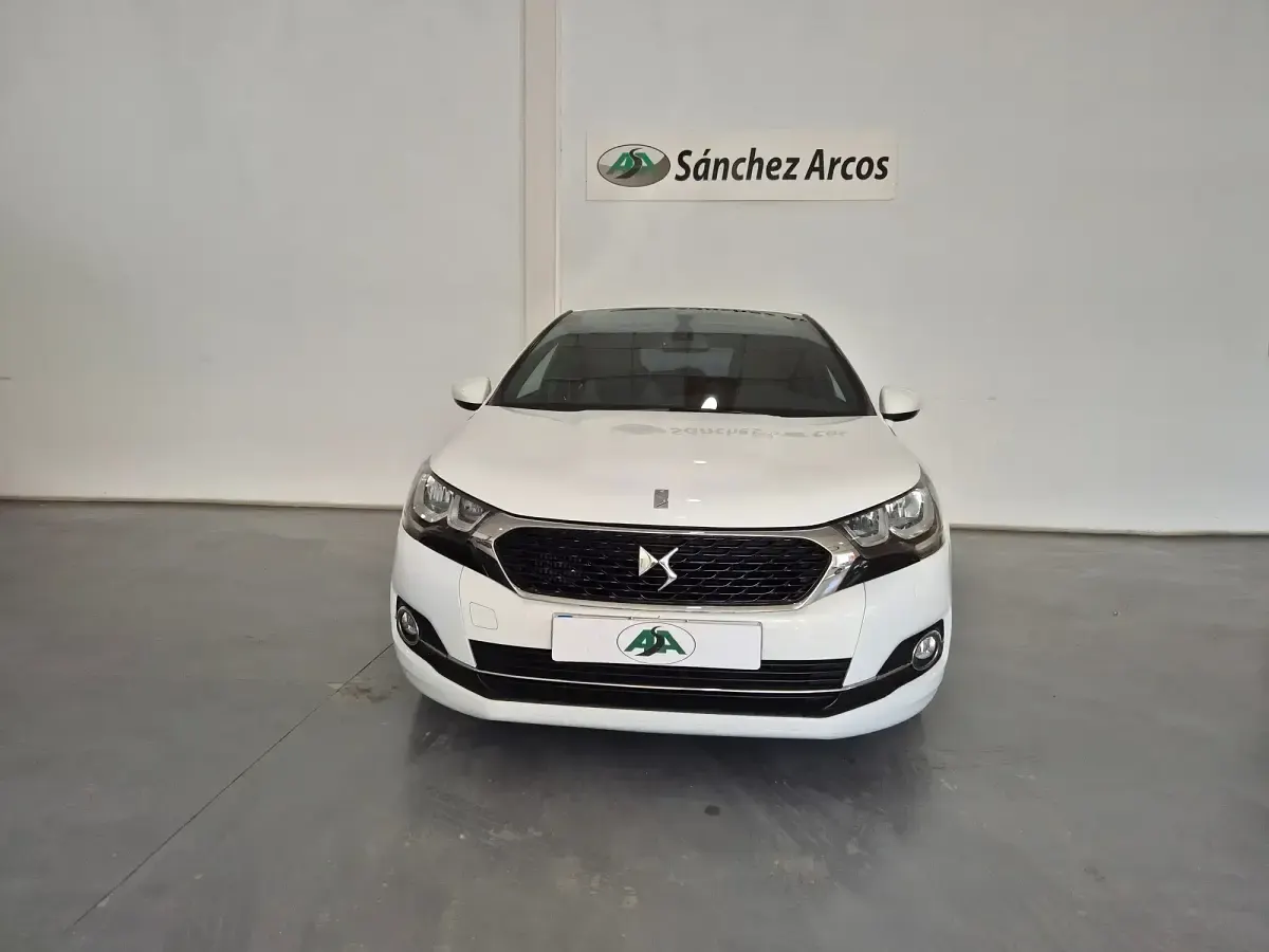 Usado DS Automobiles DS4 100 CV (73 kW) 2018 Blanco Utilitario
