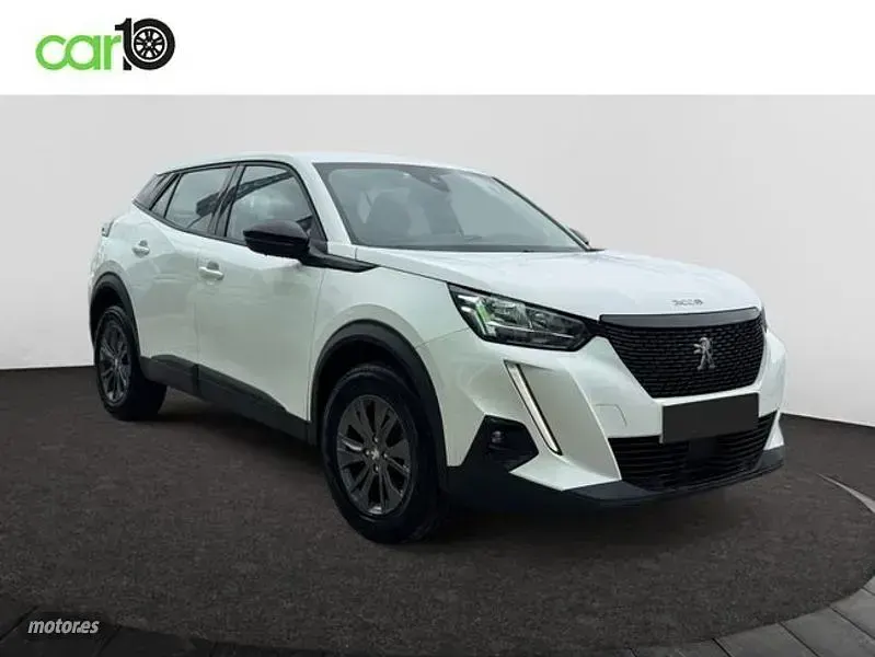 Usado Peugeot 2008 Active 110 CV (80 kW) 2022 Blanco SUV