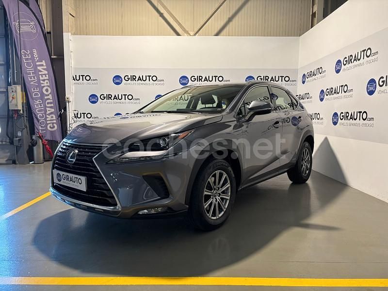 Gris / plata Usado 2018 Lexus NX300h Business Edition SUV | 25.400 € (Precio justo) - Imagen 1/4