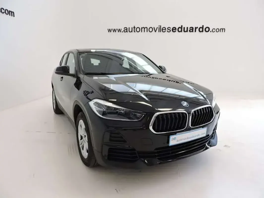 Usado BMW X2 Advantage 220 CV (161 kW) 2023 Negro SUV