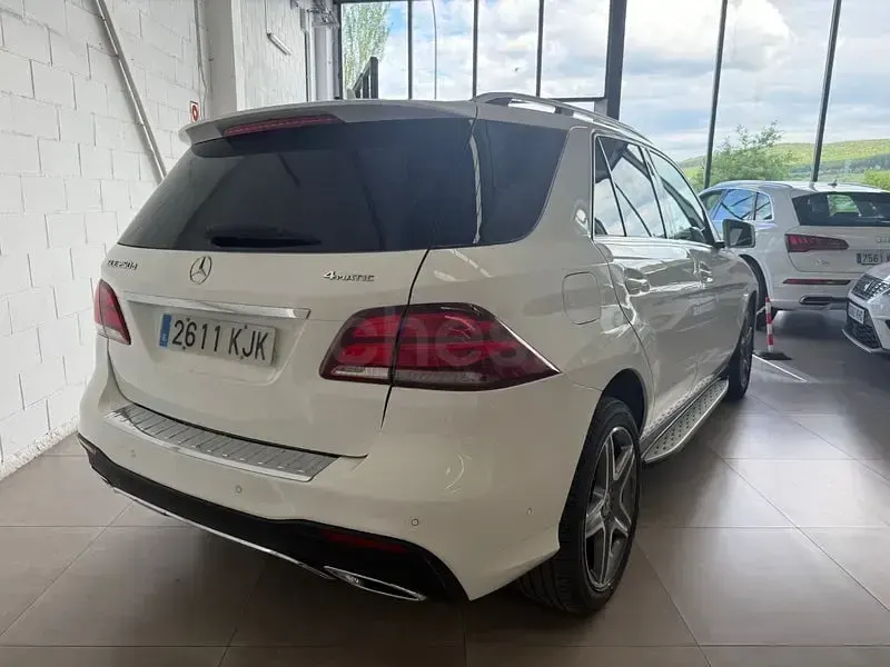 Usado Mercedes GLE250 204 CV (150 kW) 2018 Blanco SUV