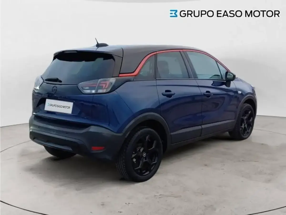 Usado Opel Crossland GS Line 110 CV (80 kW) 2025 Azul SUV