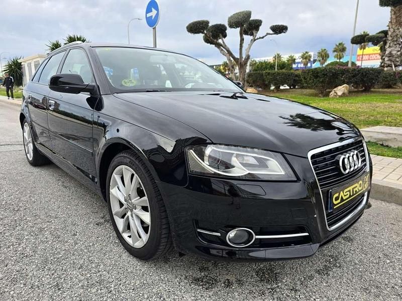Negro Usado 2011 Audi A3 Sportback Attraction Utilitario | 11.500 € (Un poco caro) - Imagen 1/4