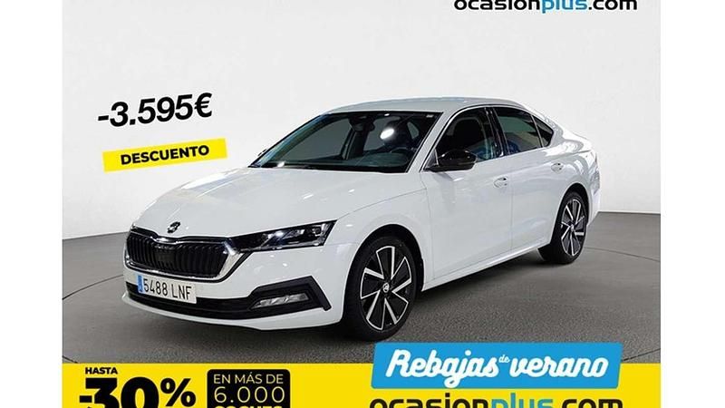 Blanco Usado 2021 Skoda Octavia Ambition Utilitario | 17.955 € (Precio justo) - Imagen 1/4