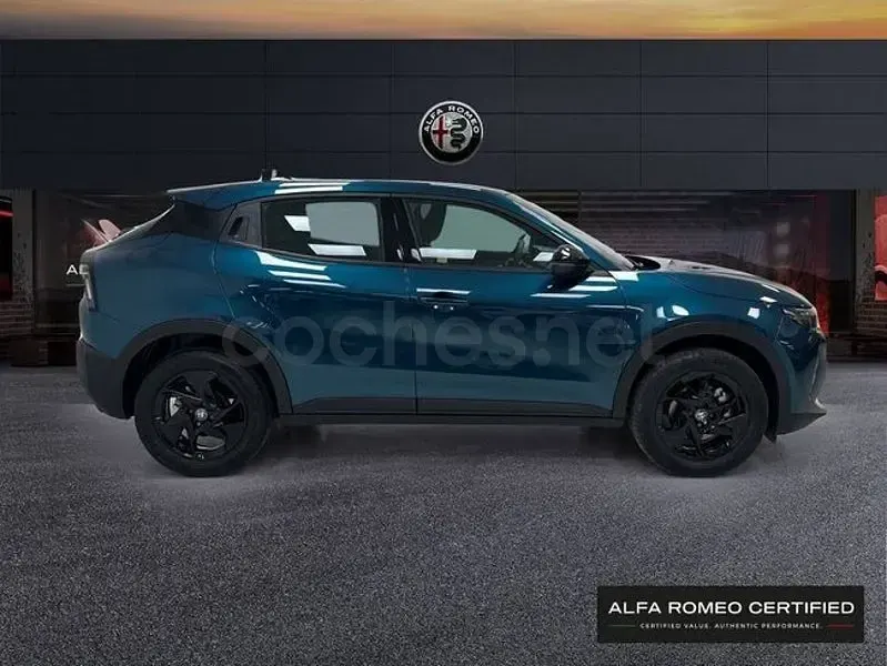 Usado Alfa Romeo GT Junior 136 CV (100 kW) 2025 Azul SUV