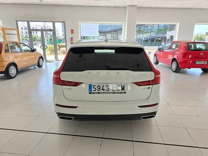 Usado Volvo V60 CC Pro 190 CV (139 kW) 2020 Blanco Familiar