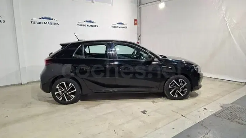 Usado Opel Corsa GS Line 100 CV (73 kW) 2024 Negro Utilitario