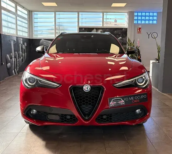Usado Alfa Romeo Stelvio Ti 210 CV (154 kW) 2020 Granate SUV