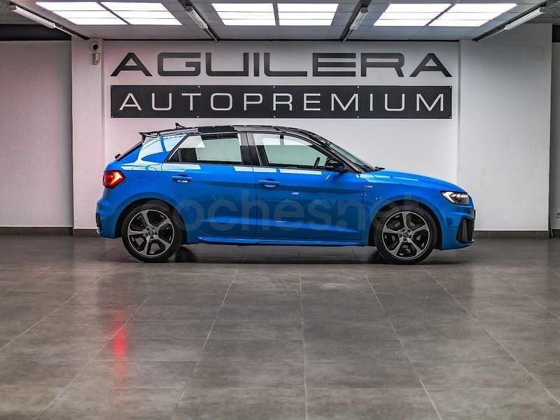 Usado Audi A1 Comfort 116 CV (85 kW) 2020 Azul SUV