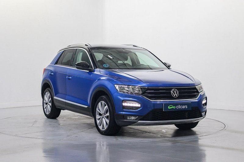 Usado VW T-Roc Advance 150 CV (110 kW) 2022 Azul SUV