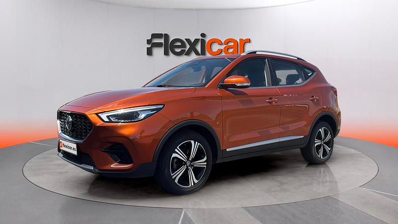 Käytetty MG ZS Comfort 116 HP (85 kW) 2025 Oranssi Katumaasturi