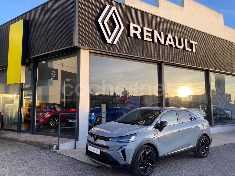 Gris / plata Nuevo 2024 Renault Symbioz Esprit Alpine SUV | 33.900 € (Un poco caro) - Imagen 1/4