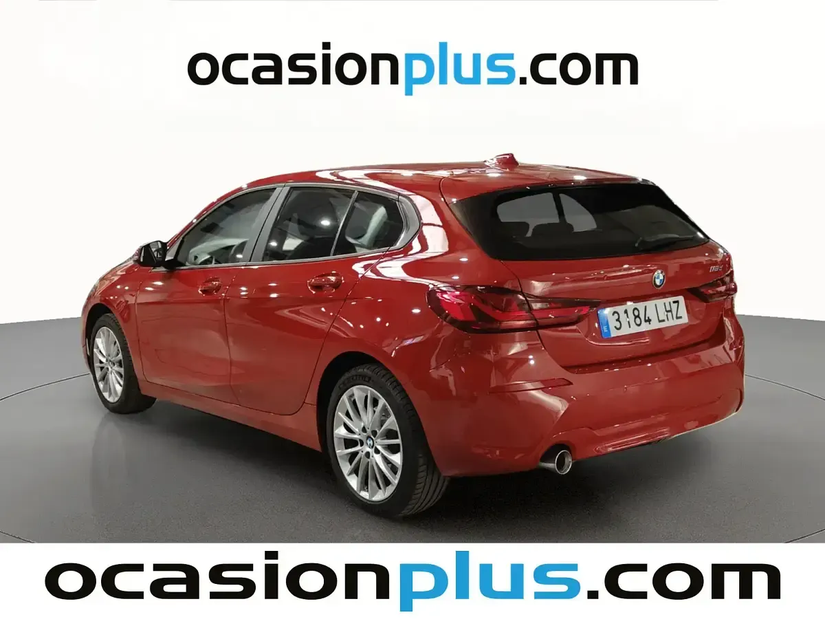 Usado BMW 116 116 CV (85 kW) 2020 Rojo Utilitario