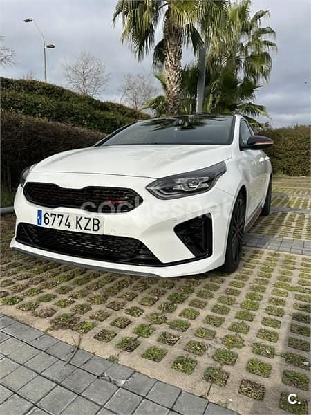 Usado Kia ProCeed GT 204 CV (150 kW) 2019 Blanco Familiar