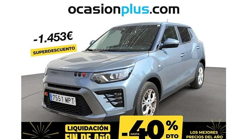 Plateado Usado 2024 Ssangyong (KGM) Tivoli SUV | 14.537 € (Buen precio) - Imagen 1/4
