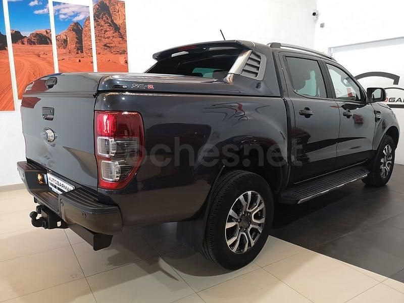 Usado Ford Ranger Wildtrack 213 CV (156 kW) 2021 Gris / plata Pickup/Camioneta