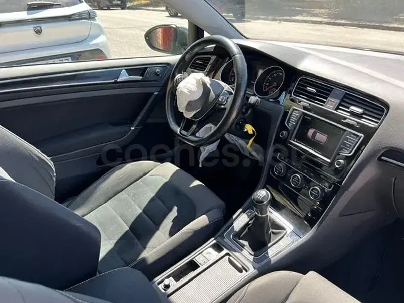 Usado VW Golf VII Sportline 150 CV (110 kW) 2016 Gris / plata Berlina
