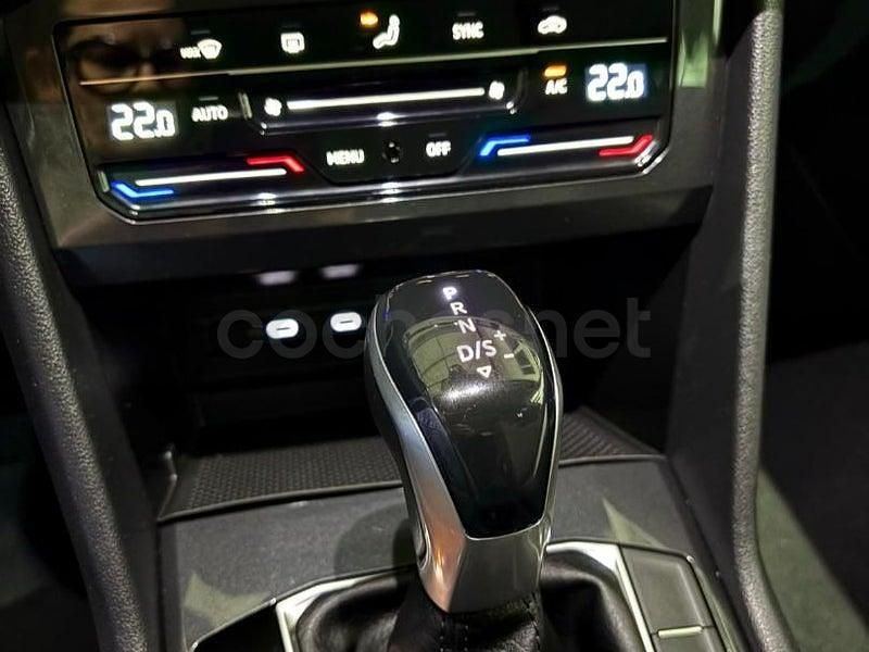 Usado VW Tiguan Life 150 CV (110 kW) 2021 Negro SUV
