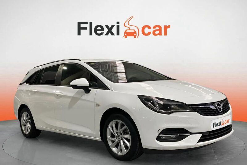 Blanco Usado 2020 Opel Astra Familiar | 12.090 € (Precio justo) - Imagen 1/4
